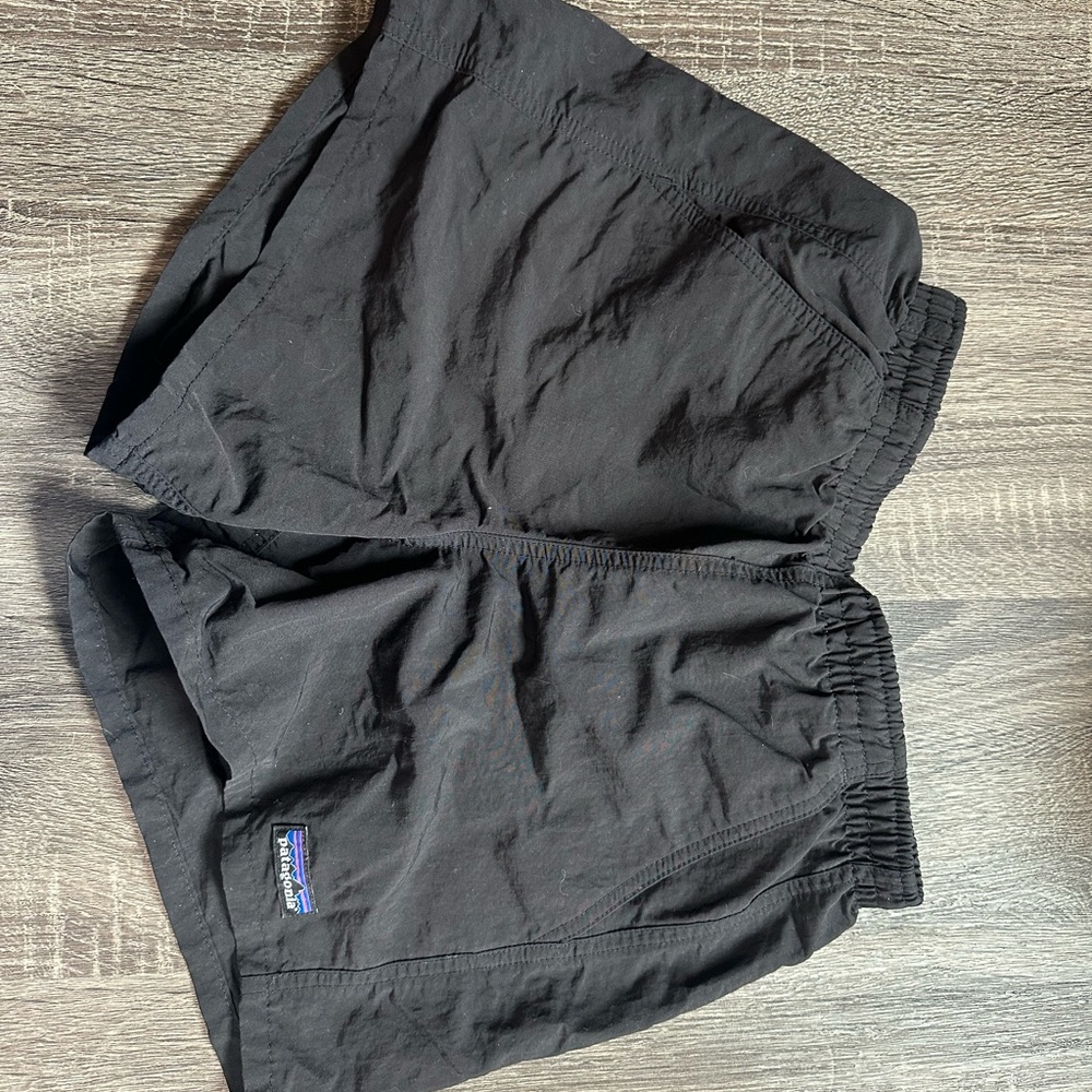 Patagonia baggies 3”